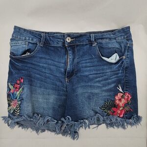 Terra & Sky Embroidered Distressed Denim Shorts Women's Size 16W Flower Design